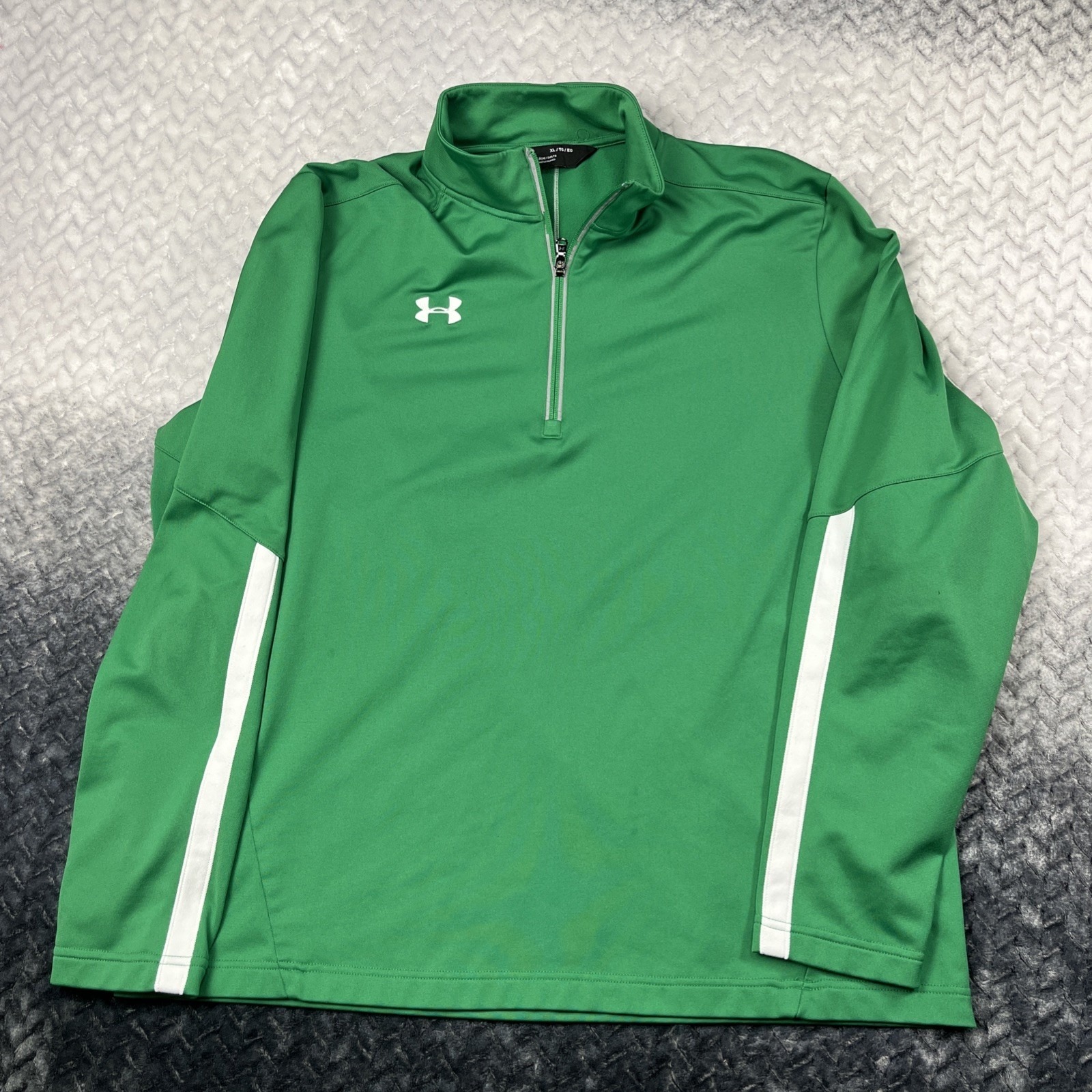 Under Armour Mens 1/4 Zip Pullover All Weather Vented Green Size Xl
